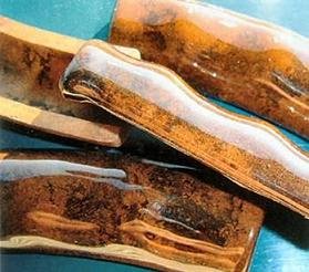 Сравнительно новый строительный материал, известный как жидкая древесина, арбоформ или биопластик, обладает множеством преимуществ, среди которых – немалый срок эксплуатации (от 20 до 30 лет)